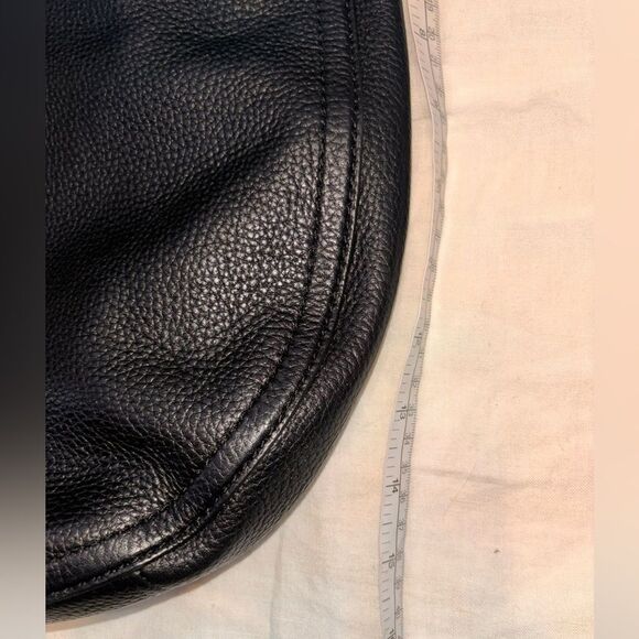 Michael Kors Lydia Black Leather Large Shoulder HOBO Bag - Picture 2 of 16